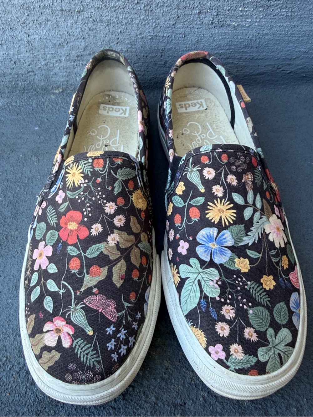 Keds Floral Slip-On Flats in Black with Multicolor Flowers